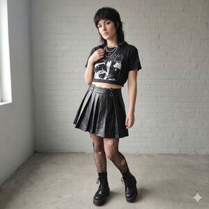 Forever 21 Skirt Womens XS Black Faux Leather Pleated Mini Skirt D-Ring Alt Goth